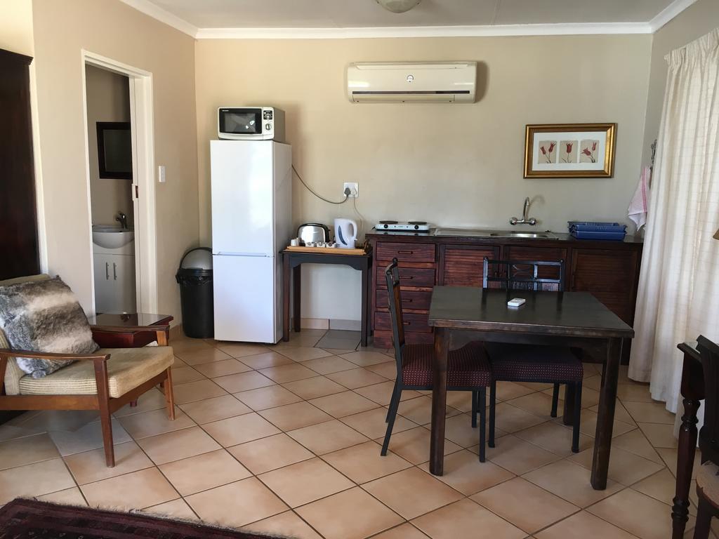 Kleinplaas Guest Farm Hotel Potchefstroom Luaran gambar